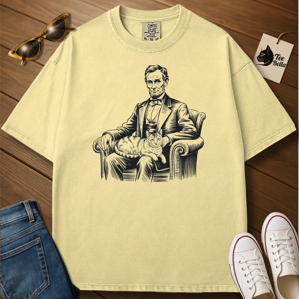 Lincoln and the Cat Tee