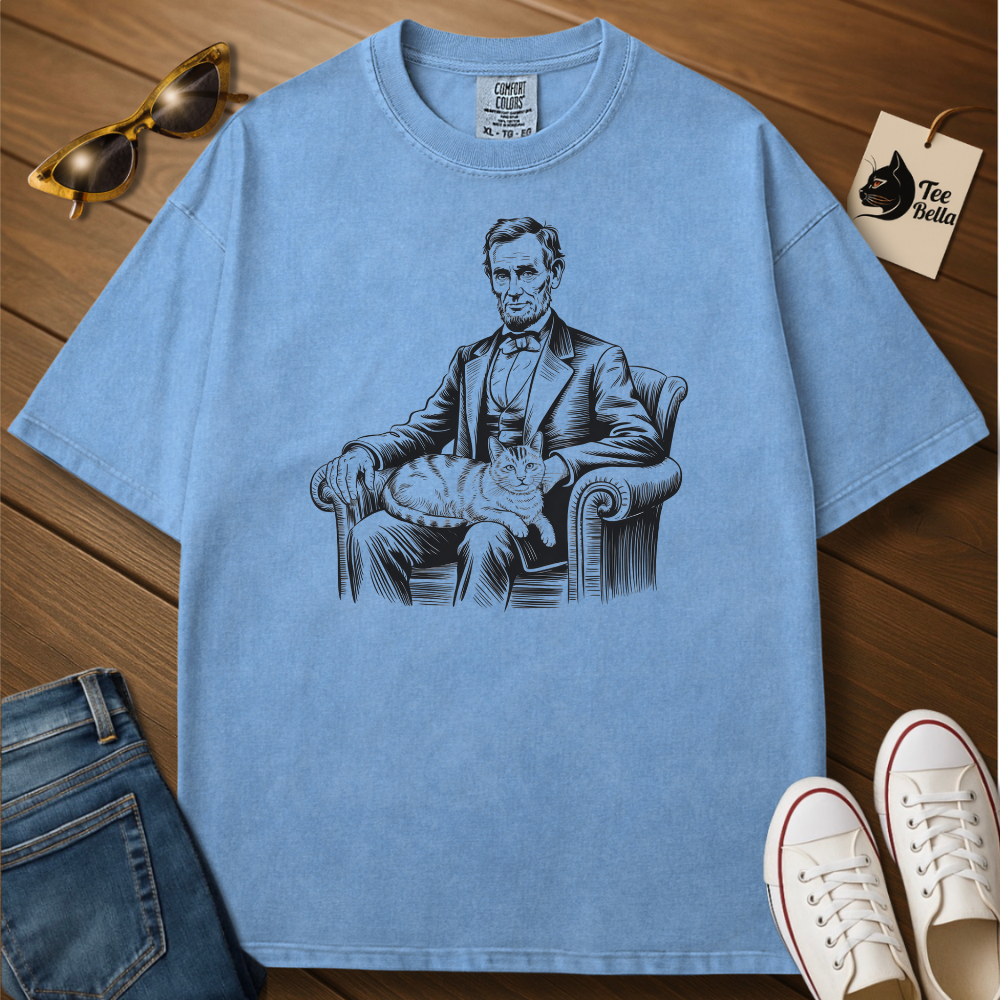 Lincoln and the Cat Tee