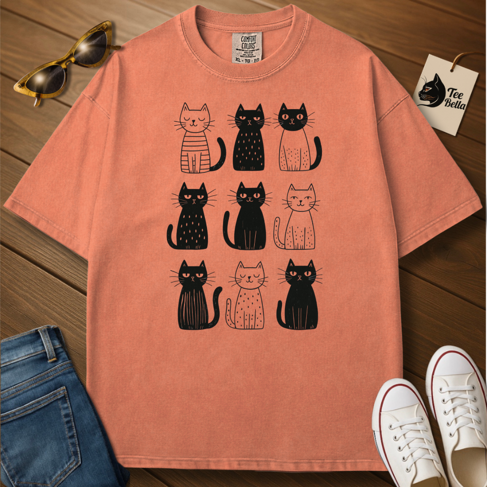 Les Neuf Chats Tee
