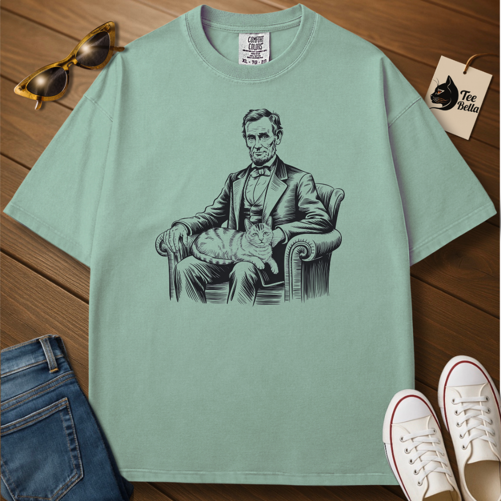 Lincoln and the Cat Tee